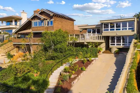 Exterior - 13635 Pine Needles Dr, Del Mar, CA 92014 photo 12 of 18