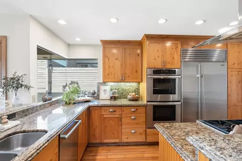 Kitchen - 13635 Pine Needles Dr, Del Mar, CA 92014 photo 4 of 4