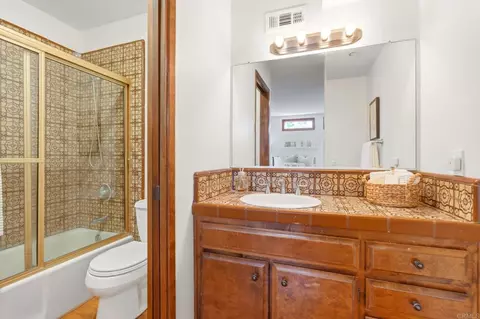 Bath - 13635 Pine Needles Dr, Del Mar, CA 92014 photo 4 of 6