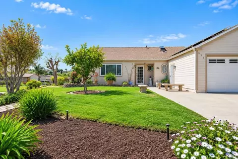 Exterior - 652 Irene Rd, Oceanside, CA 92057 photo 1 of 8