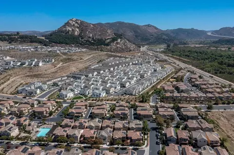 View/Area - 248 Dun Blazer Way, Fallbrook, CA 92028 photo 17 of 19