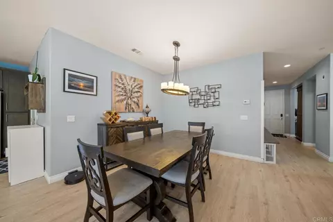 Dining - 248 Dun Blazer Way, Fallbrook, CA 92028 photo 2 of 2