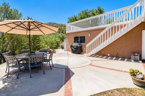 Exterior - 20020 Elfin Forest Rd, Escondido, CA 92029 photo 8 of 9