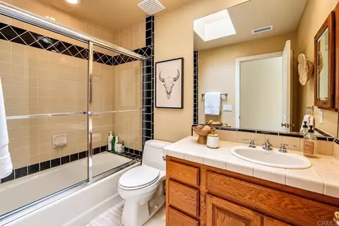 Bath - 20020 Elfin Forest Rd, Escondido, CA 92029 photo 3 of 3