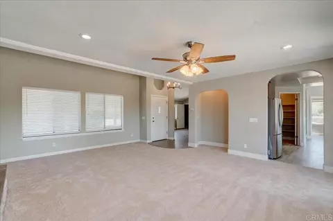 Living - 18434 Ramona View Dr, Ramona, CA 92065 photo 3 of 6