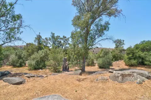 Exterior - 18434 Ramona View Dr, Ramona, CA 92065 photo 13 of 20