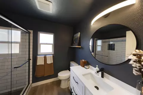 Bath - 3577 Winslow Rd, Oceanside, CA 92056 photo 1 of 5