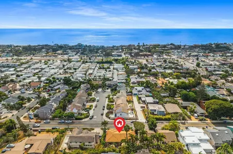 View/Area - 799 Hygeia Ave, Encinitas, CA 92024 photo 1 of 2
