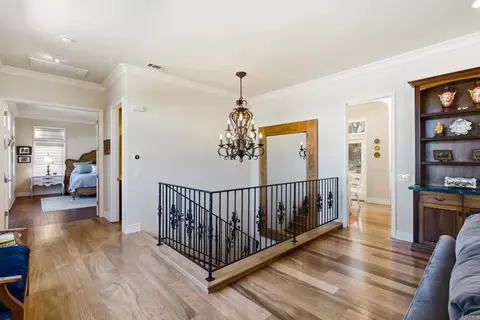 Entry Way - 799 Hygeia Ave, Encinitas, CA 92024 photo 2 of 3