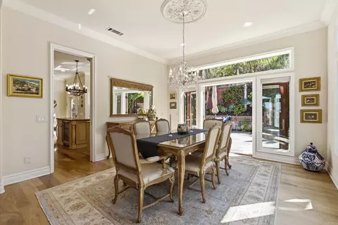 Dining - 799 Hygeia Ave, Encinitas, CA 92024 photo 4 of 5