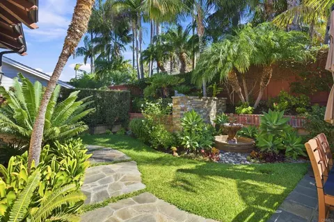 Exterior - 799 Hygeia Ave, Encinitas, CA 92024 photo 11 of 12