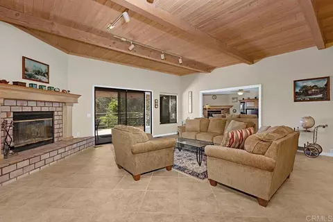 Living - 3911 Alta Vista Dr, Fallbrook, CA 92028 photo 1 of 11