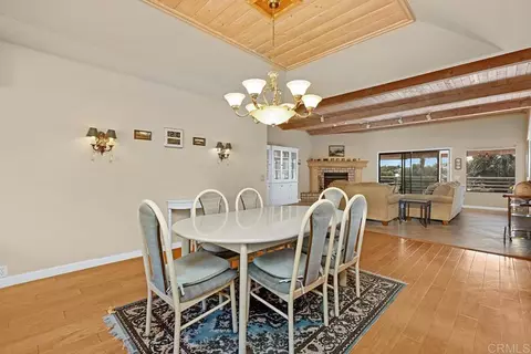 Dining - 3911 Alta Vista Dr, Fallbrook, CA 92028 photo 2 of 2