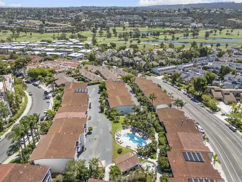View/Area - 2335 Caringa Way #18, Carlsbad, CA 92009 photo 6 of 14