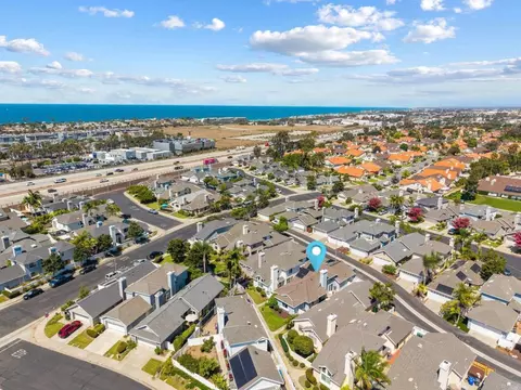 View/Area - 838 Windcrest Dr, Carlsbad, CA 92011 photo 2 of 8