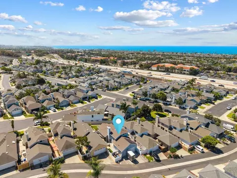 View/Area - 838 Windcrest Dr, Carlsbad, CA 92011 photo 5 of 8