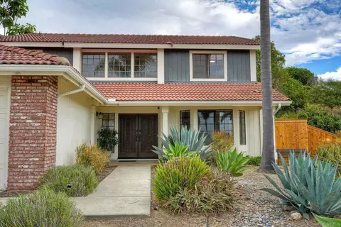 Exterior - 3879 Cornell Dr, Oceanside, CA 92056 photo 3 of 9