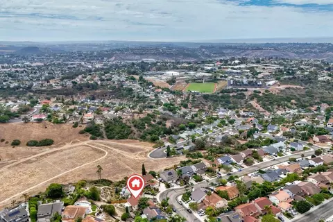 View/Area - 3879 Cornell Dr, Oceanside, CA 92056 photo 5 of 6