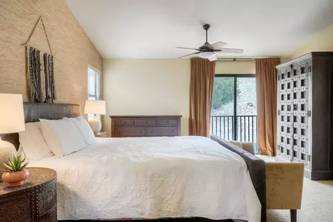 Bedroom - 3879 Cornell Dr, Oceanside, CA 92056 photo 3 of 6