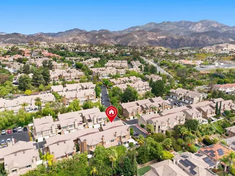 View/Area - 28362 Pueblo Dr, Trabuco Canyon, CA 92679 photo 3 of 12