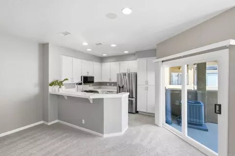 Kitchen - 28362 Pueblo Dr, Trabuco Canyon, CA 92679 photo 4 of 4