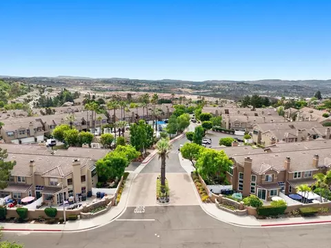 View/Area - 28362 Pueblo Dr, Trabuco Canyon, CA 92679 photo 8 of 12
