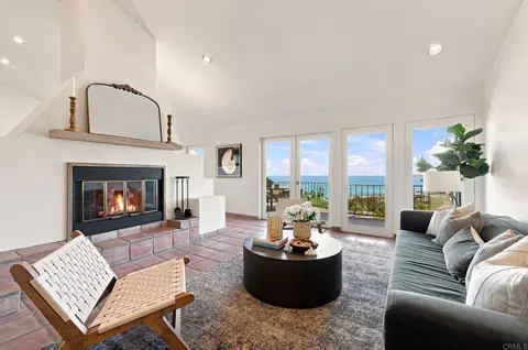 Living - 7631 Hillside Dr, La Jolla, CA 92037 photo 2 of 6