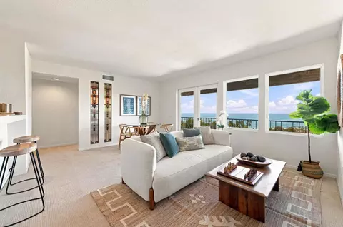 Other - 7631 Hillside Dr, La Jolla, CA 92037 photo 10 of 12