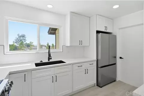 Kitchen - 4713 Mystik Rd, Oceanside, CA 92056 photo 2 of 4