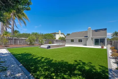 Exterior - 832 Grapevine Rd, Vista, CA 92083 photo 4 of 5