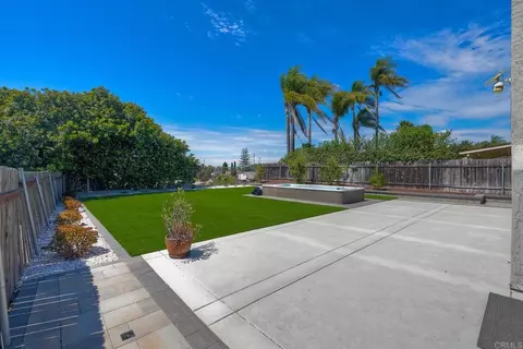 Exterior - 832 Grapevine Rd, Vista, CA 92083 photo 3 of 5