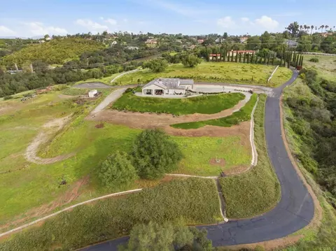 3600 Linda Vista Dr, Fallbrook, CA 92028 photo 4