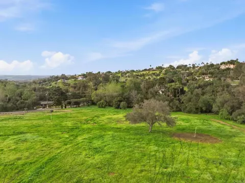 3600 Linda Vista Dr, Fallbrook, CA 92028 photo 8