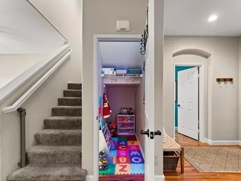 Entry Way - 625 Sumner Way #4, Oceanside, CA 92058 photo 4 of 5