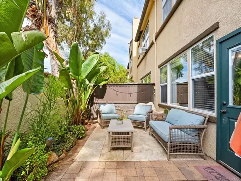 Exterior - 625 Sumner Way #4, Oceanside, CA 92058 photo 3 of 10