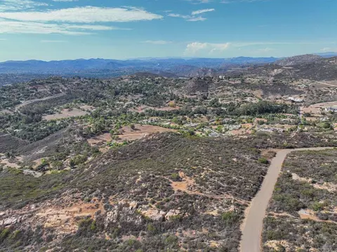 15515 Westview Rd, Poway, CA 92064 photo 17