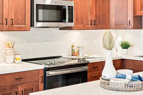 Kitchen - 1721 Pleasantdale Dr, Encinitas, CA 92024 photo 3 of 4