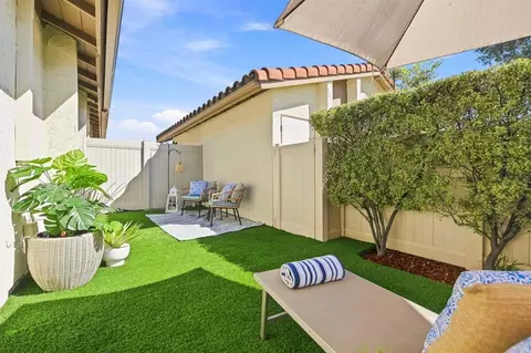 Exterior - 1721 Pleasantdale Dr, Encinitas, CA 92024 photo 8 of 18