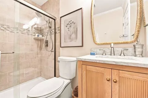 Bath - 1721 Pleasantdale Dr, Encinitas, CA 92024 photo 1 of 2