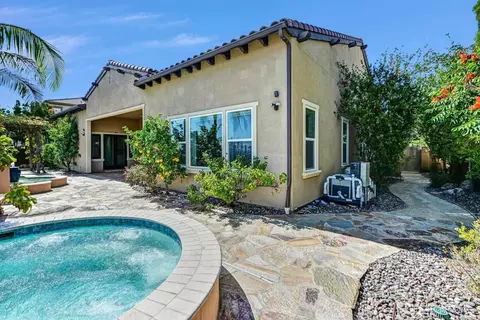 Exterior - 2571 Glasgow Dr, Carlsbad, CA 92010 photo 6 of 20