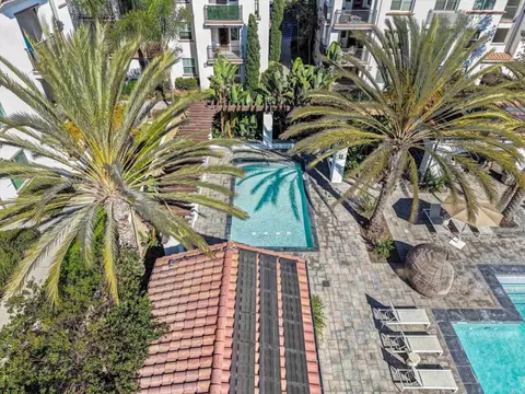 View/Area - 2571 Glasgow Dr, Carlsbad, CA 92010 photo 5 of 7