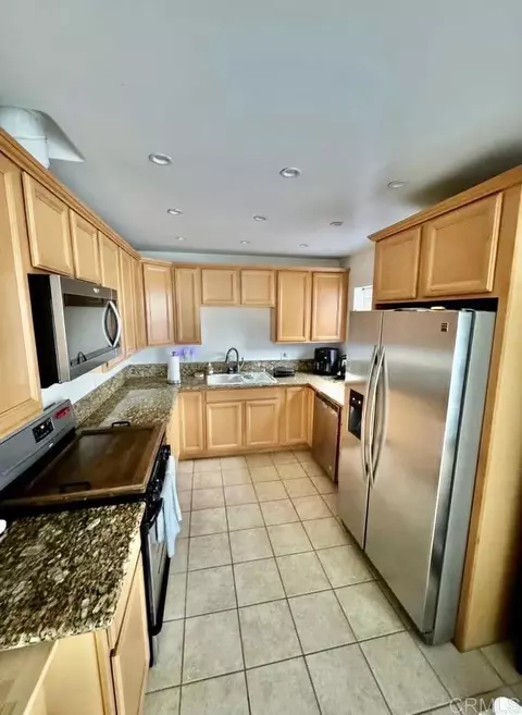 Kitchen - 1034 3rd St, Encinitas, CA 92024 photo 1 of 3