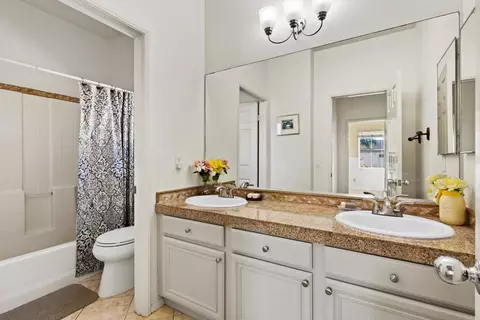 Bath - 1300 Enchante Way, Oceanside, CA 92056 photo 4 of 4