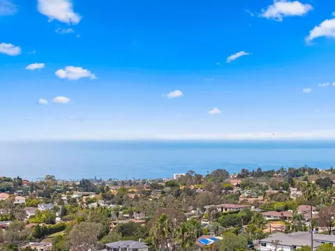 View/Area - 2237 Via Pedrera, La Jolla, CA 92037 photo 2 of 5