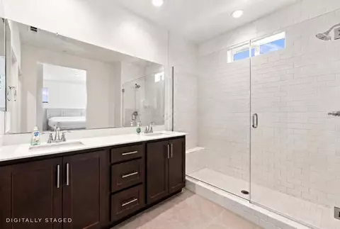 Bath - 32416 Brunello, Temecula, CA 92591 photo 2 of 4