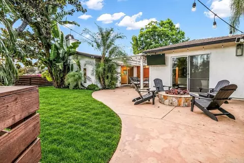 Exterior - 223 Shetland Way, Fallbrook, CA 92028 photo 8 of 22