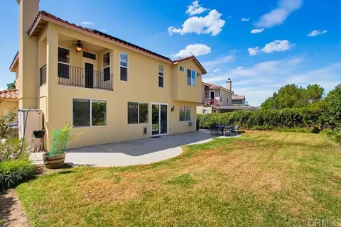 Exterior - 3350 Avocado Vista Ln, Fallbrook, CA 92028 photo 7 of 10