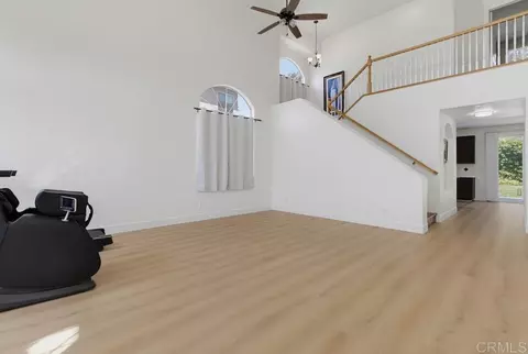 Living - 3350 Avocado Vista Ln, Fallbrook, CA 92028 photo 2 of 7