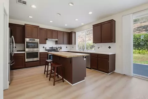 Kitchen - 3350 Avocado Vista Ln, Fallbrook, CA 92028 photo 1 of 3