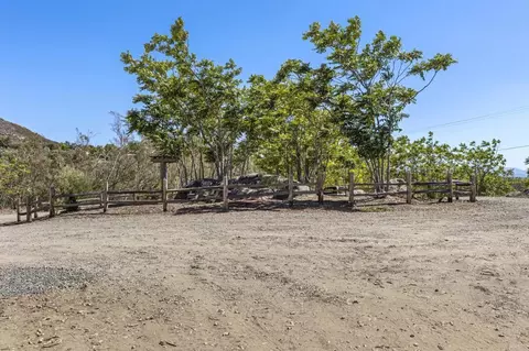 Exterior - 21179 Sutherland Dam Rd, Ramona, CA 92065 photo 19 of 21